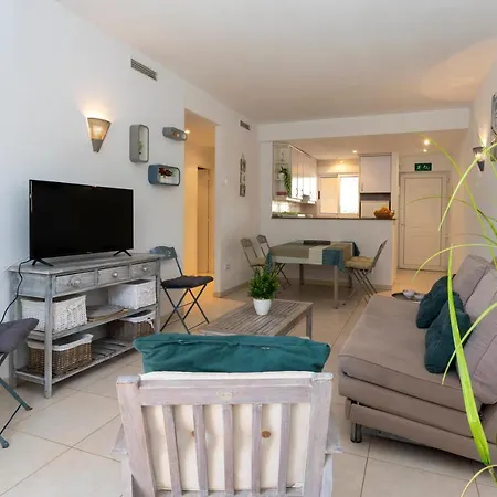 Dunas, Bajo, 2 Dormitorios, 25m Del Mar, By Bookindenia * Dénia