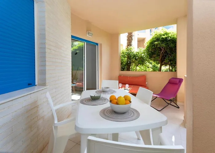 アパート Dunas, Bajo, 2 Dormitorios, 25m Del Mar, By Bookindenia *